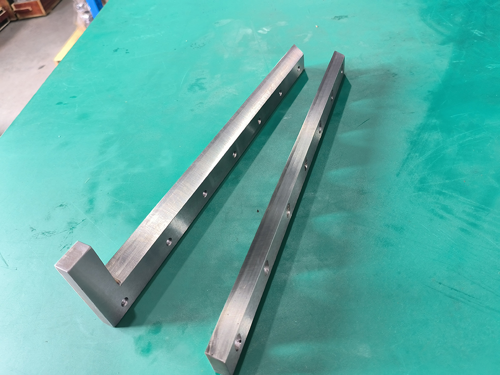 鑲鋒鋼橫切刀? 鑲鋒鋼橫切刀?